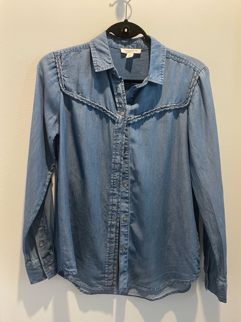 NWOT BEACHLUNCHLOUNGE Light Blue Lyocell Denim Top Shirt